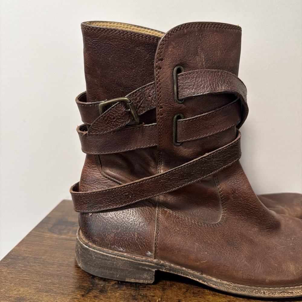 FRYE Shirley 77734 Strappy Short Boot, Brown Leather Ankle Strap Women's Sz 8.5B - Picture 2 of 14
